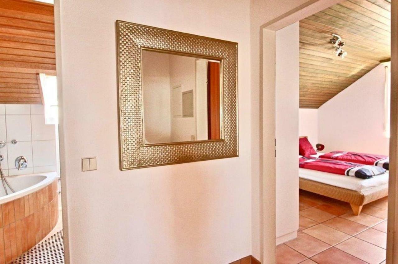 Ferienwohnung Mit Seeblick Und Dachterrasse In Ueberlingen Екстериор снимка