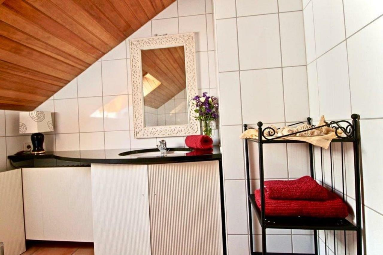 Ferienwohnung Mit Seeblick Und Dachterrasse In Ueberlingen Екстериор снимка